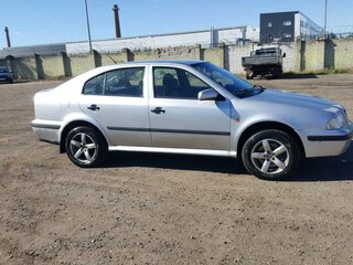 2000 Skoda Octavia I (A4) Рестайлинг, серебристый, 500000 рублей, вид 3