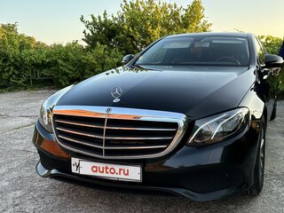 2019 Mercedes-Benz E-Класс 200 d V (W213, S213, C238), чёрный, 2300000 рублей, вид 3