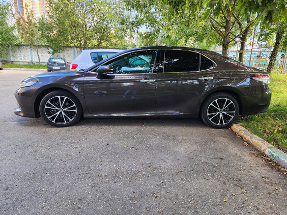 2019 Toyota Camry VIII (XV70), коричневый, 2850000 рублей - вид 6