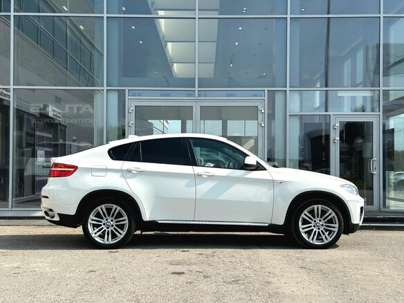 2013 BMW X6 35i I (E71) Рестайлинг, белый - вид 8