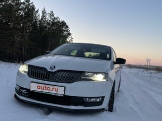 2017 Skoda Rapid I, белый, 1150000 рублей, вид 4