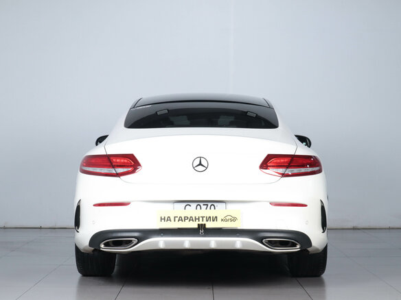 2016 Mercedes-Benz C-Класс 180 IV (W205), белый - вид 4
