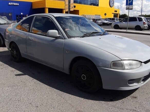 1996 Mitsubishi Mirage V, серый - вид 3