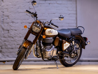 2025 Royal Enfield Classic 350, коричневый, 493000 рублей, вид 5