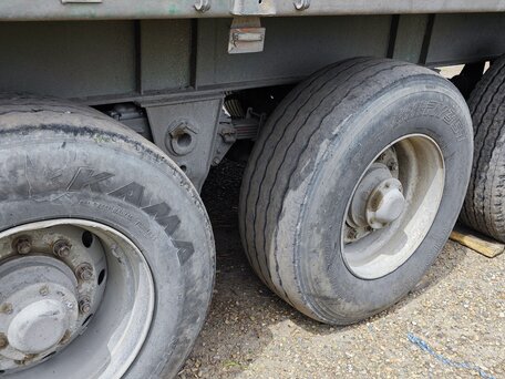 2001 Renault Premium, красный, 1100000 рублей, вид 1
