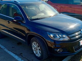 2011 Volkswagen Tiguan I Рестайлинг, чёрный, 1500000 рублей, вид 4