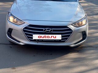 2018 Hyundai Elantra VI (AD), серебристый, 1350000 рублей, вид 1