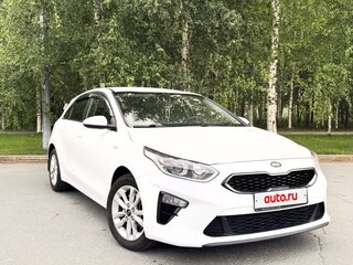 2018 Kia Ceed II Рестайлинг, белый, 1499000 рублей, вид 3
