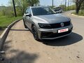 2019 Volkswagen Tiguan II, серебристый - вид 2