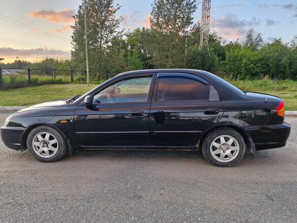 2006 Kia Spectra I Рестайлинг 2, чёрный, 160000 рублей - вид 7