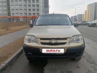 2010 Chevrolet Niva I Рестайлинг, золотистый, 500000 рублей, вид 1