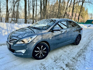 2016 Hyundai Solaris I Рестайлинг, серый, 850000 рублей, вид 4