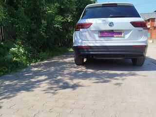 2019 Volkswagen Tiguan II, серый, 3200000 рублей, вид 3