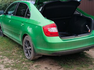 2017 Skoda Rapid I, зелёный, 1350000 рублей, вид 4