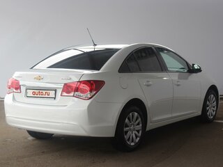 2014 Chevrolet Cruze I Рестайлинг, белый, 900000 рублей, вид 4