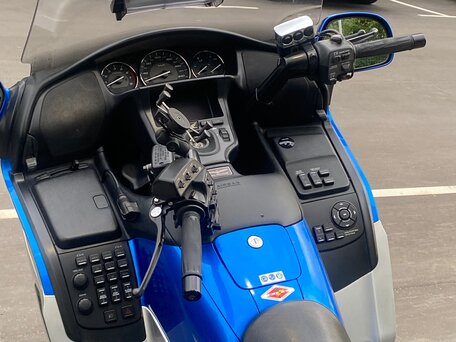2013 Honda GL 1800 Gold Wing, синий, 1600000 рублей, вид 5