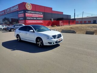 2013 Nissan Teana II (J32) Рестайлинг, белый, 1500000 рублей, вид 4