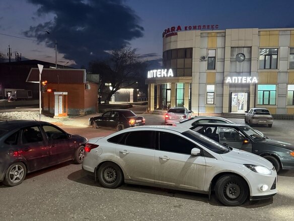 2012 Ford Focus III, белый, 900000 рублей - вид 3