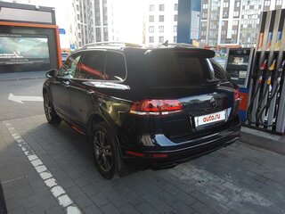 2018 Volkswagen Touareg II Рестайлинг, синий, 2600000 рублей, вид 2