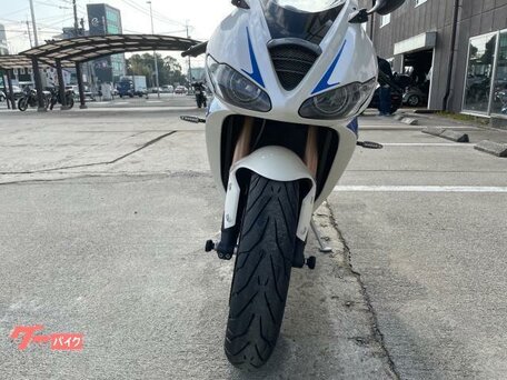 2011 Triumph Daytona 675, белый, 600000 рублей, вид 3