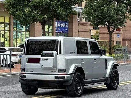 2024 iCar V23 59.93 kWh, серебристый, 1836000 рублей, вид 5