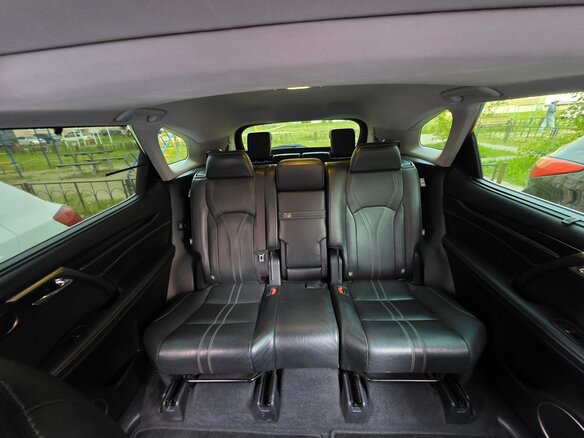 2017 Lexus RX 350L IV, чёрный, 3950000 рублей - вид 16