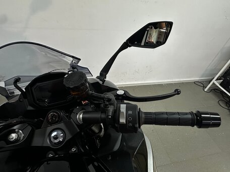 2024 Kawasaki Ninja 1000 SX, чёрный, 1750000 рублей, вид 5