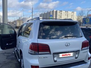 2012 Lexus LX 570 III Рестайлинг, белый, 4199999 рублей, вид 3