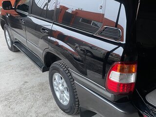 2004 Toyota Land Cruiser 100 Series Рестайлинг 1, чёрный, 3300000 рублей, вид 3