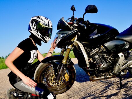2008 Honda CB 600F Hornet, чёрный, 400000 рублей, вид 5
