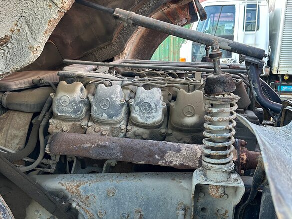 1976 Mercedes-Benz 1622, белый, 490000 рублей - вид 12