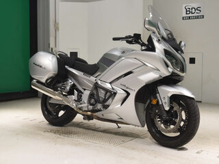 2017 Yamaha FJR1300, серебристый, 1300000 рублей, вид 1