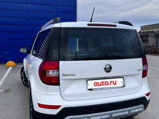 2015 Skoda Yeti I Рестайлинг, белый, 1290000 рублей, вид 5