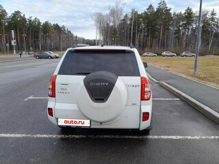 2014 Chery Tiggo (T11) I Рестайлинг (FL), белый, 750000 рублей, вид 4
