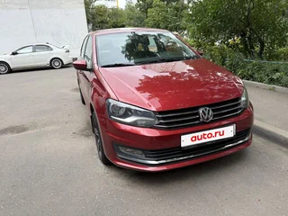 2015 Volkswagen Polo V Рестайлинг, красный, 869000 рублей, вид 2