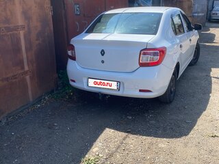 2017 Renault Logan II, белый, 620000 рублей, вид 3