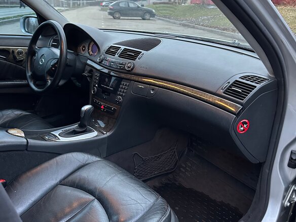 2003 Mercedes-Benz E-Класс 270 III (W211, S211), белый, 690000 рублей - вид 12