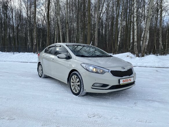 2014 Kia Cerato III, серебристый, 1000000 рублей