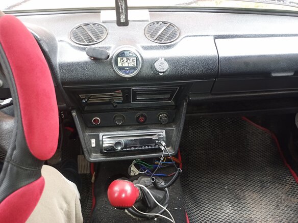 1995 Lada (ВАЗ) 2106, красный, 250000 рублей - вид 6