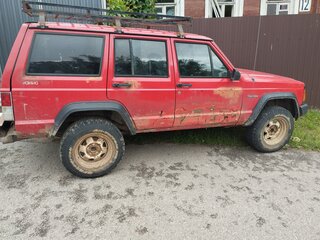 1994 Jeep Cherokee II (XJ), красный, 300000 рублей, вид 2