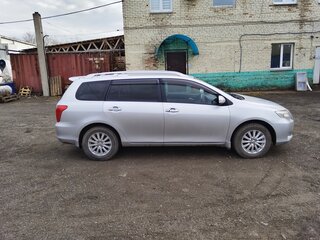 2006 Toyota Corolla Fielder X (E140, E150), серебристый, 750000 рублей, вид 5
