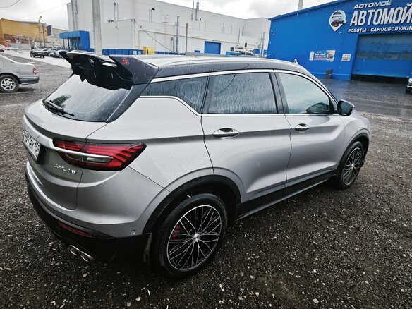 2023 Geely Coolray I, серый - вид 3