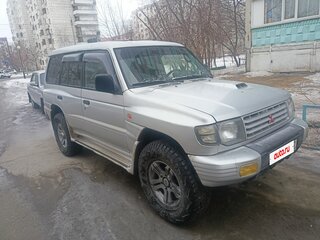 2002 Mitsubishi Pajero II Рестайлинг, серебристый, 760000 рублей, вид 2