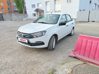 2019 Lada (ВАЗ) Granta I Рестайлинг, белый, 350000 рублей, вид 2