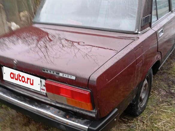 2005 Lada (ВАЗ) 2107, пурпурный, 120000 рублей - вид 2