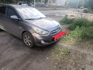 2012 Hyundai Solaris I, серый, 720000 рублей, вид 2