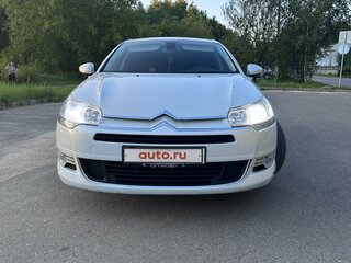 2011 Citroen C5 II, белый, 700000 рублей, вид 4