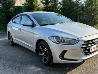 2017 Hyundai Elantra VI (AD), серебристый, 950000 рублей, вид 1