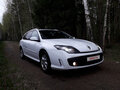 2010 Renault Laguna III, белый - вид 2