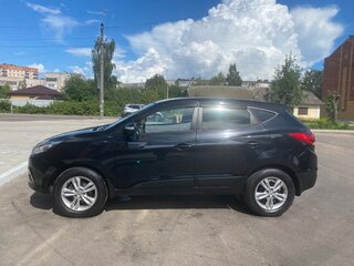 2013 Hyundai ix35 I, чёрный, 1350000 рублей, вид 3
